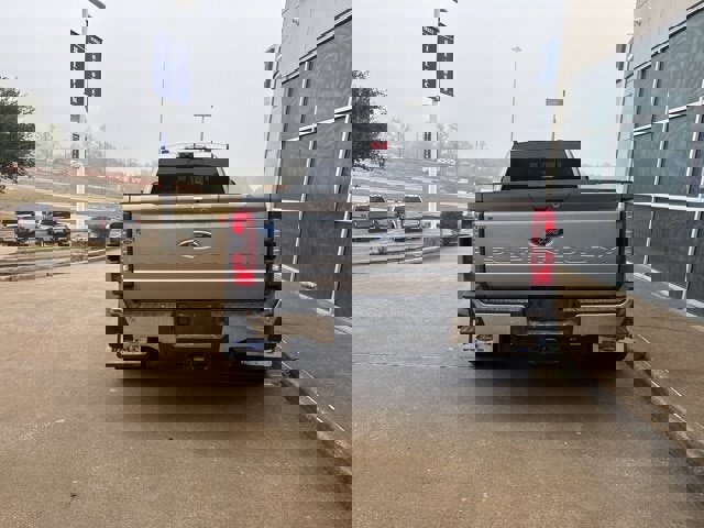 Certified 2023 Ford F350 Lariat w/ FX4 Off-Road Package image 4