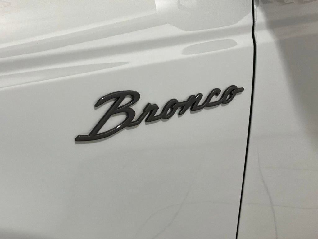 Certified 2022 Ford Bronco Black Diamond AWD/4WD image 26