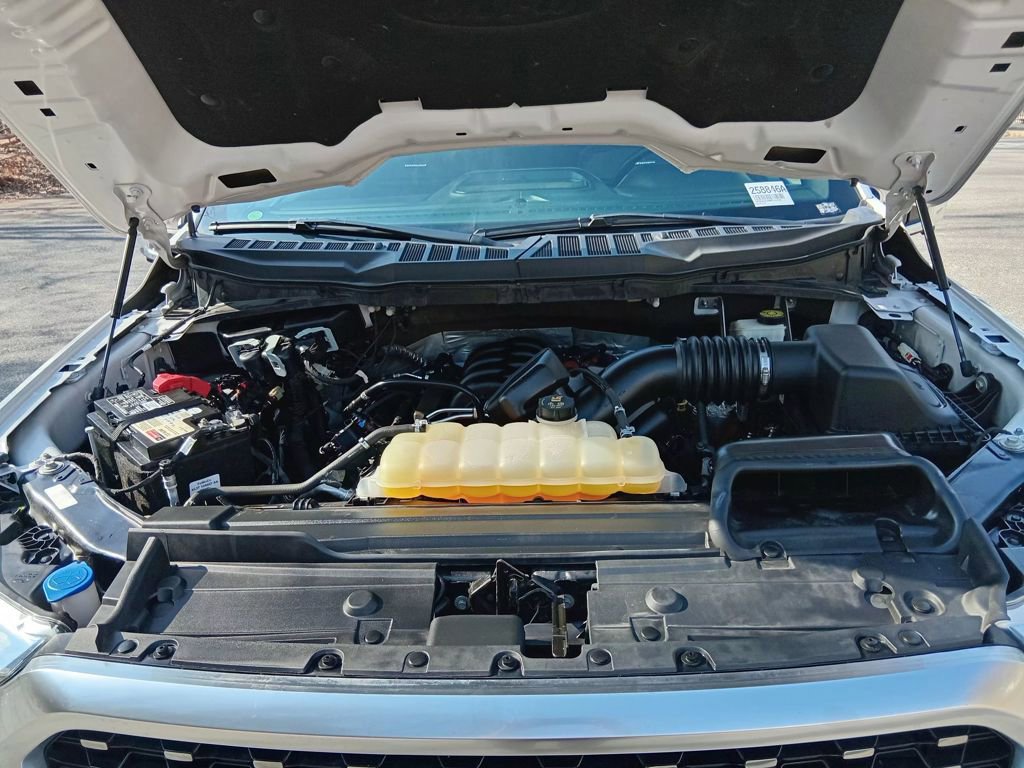 Certified 2021 Ford F150 Platinum w/ Equipment Group 701A High image 11