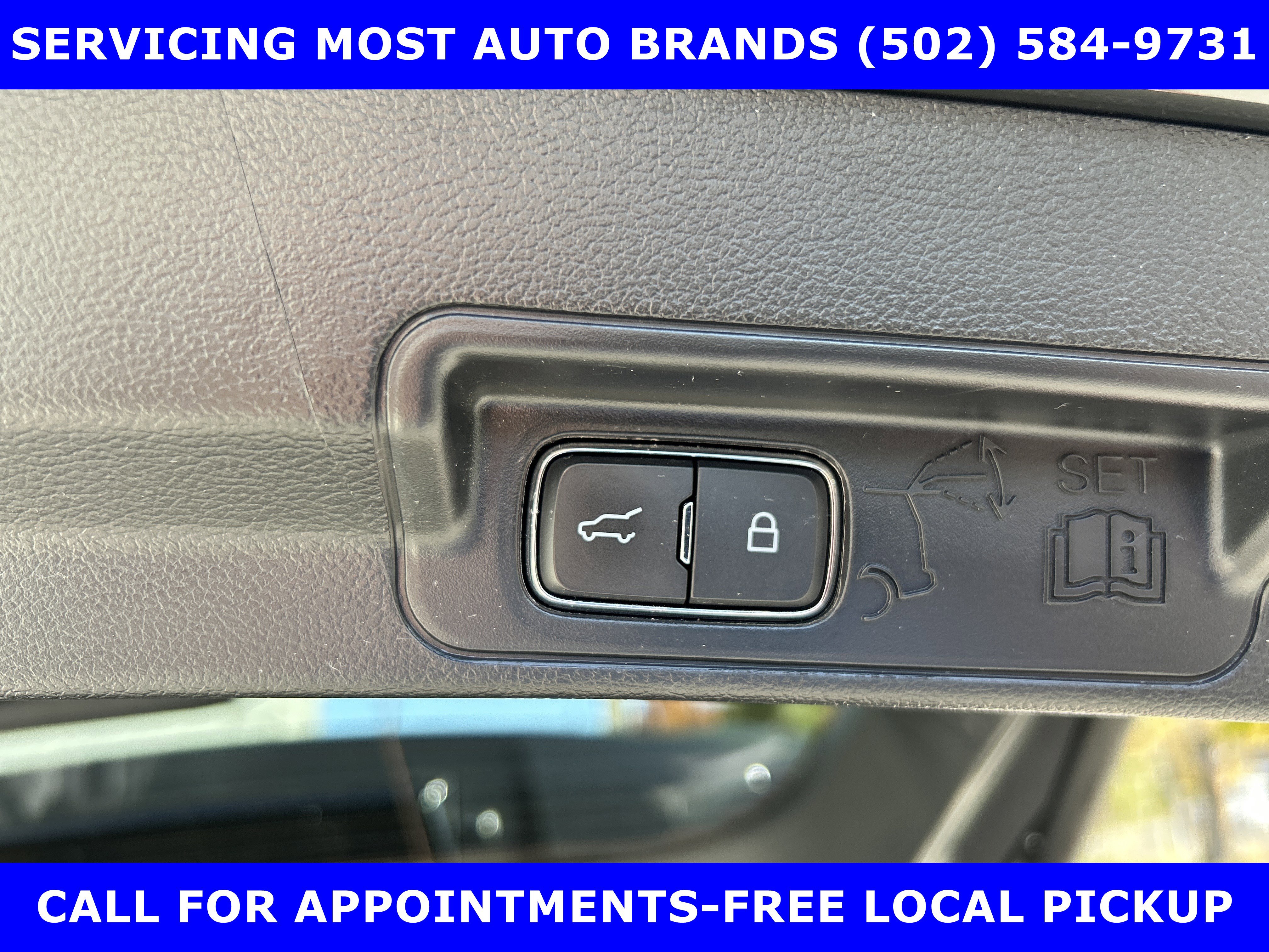 Certified 2022 Ford Explorer Limited w/ Equipment Group 301A image 18