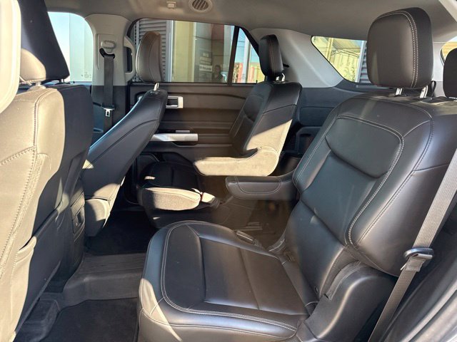 Certified 2023 Ford Explorer XLT w/ Equipment Group 202A AWD/4WD image 38