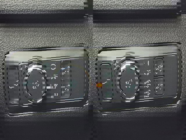 Certified 2022 Ford Escape SEL image 19