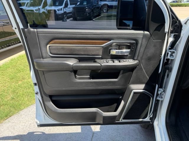 Used 2024 RAM 2500 Laramie AWD/4WD image 8