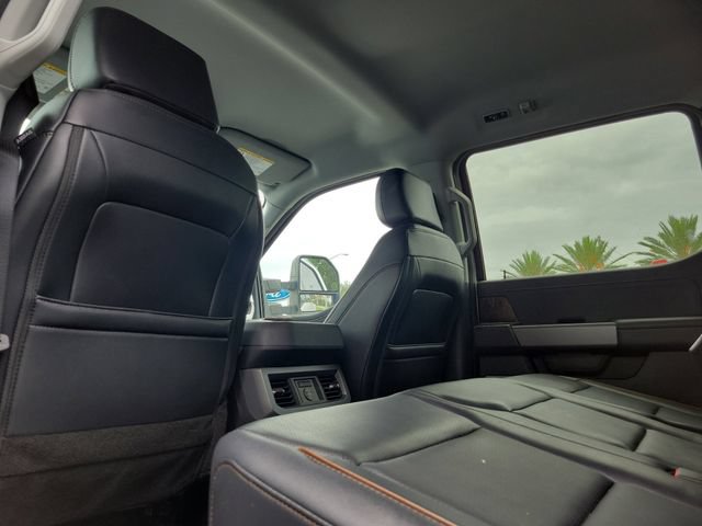 Certified 2025 Ford F450 Lariat AWD/4WD image 11