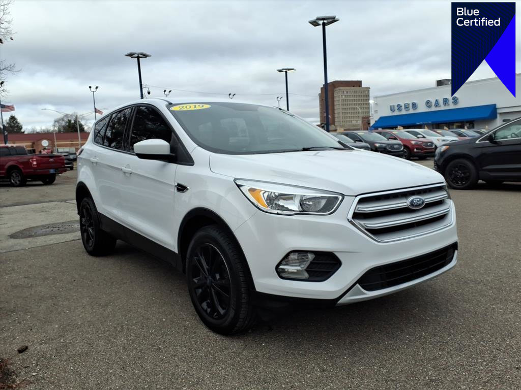 Certified 2019 Ford Escape SE