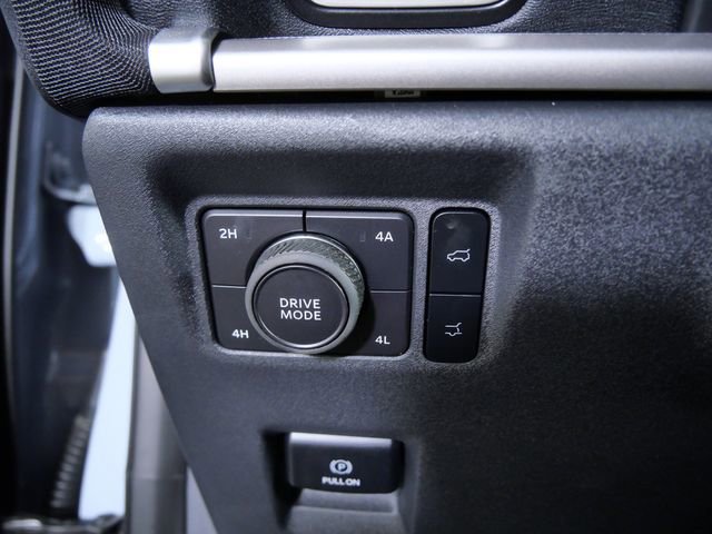 Certified 2025 Ford Expedition Active AWD/4WD image 36
