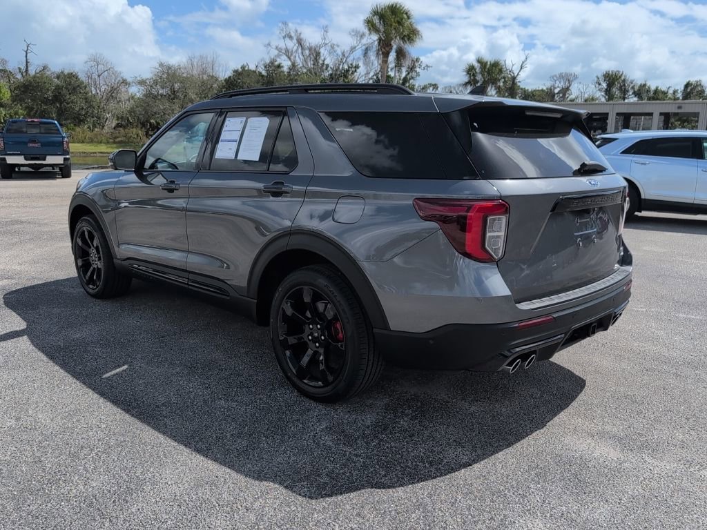 Certified 2022 Ford Explorer ST w/ Equipment Group 401A image 5