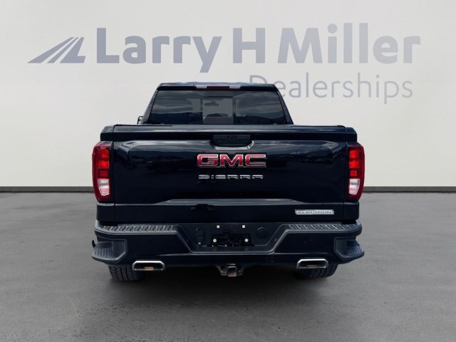 Used 2021 GMC Sierra 1500 Elevation w/ Preferred Package AWD/4WD image 4