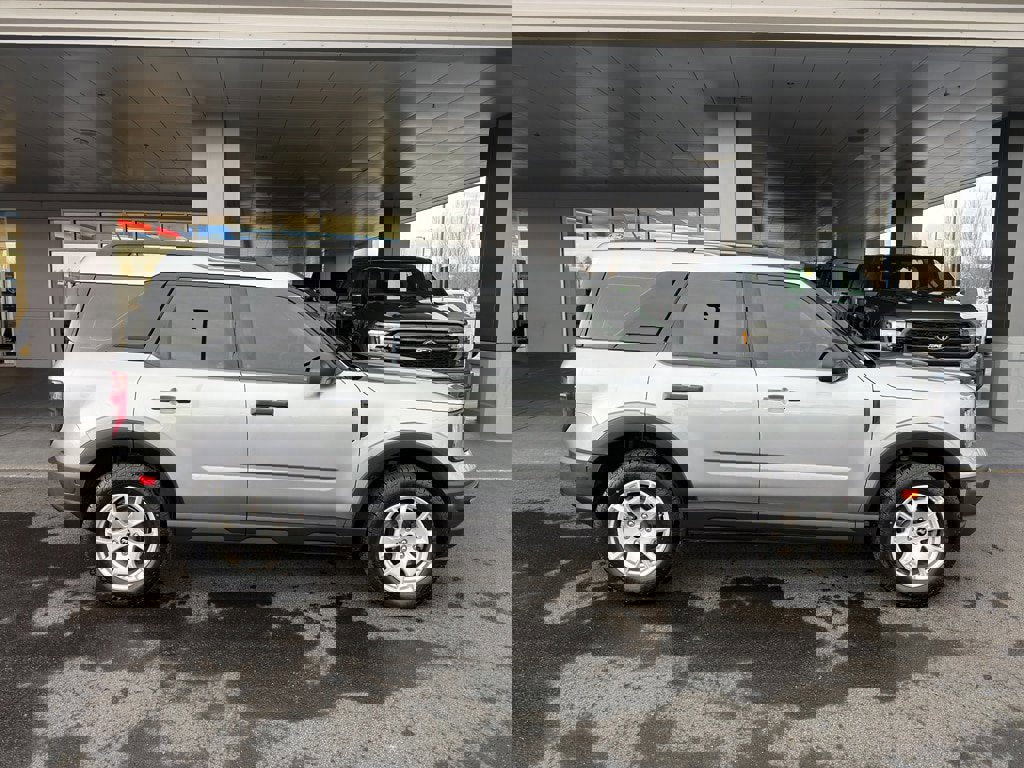 Certified 2021 Ford Bronco Sport image 5