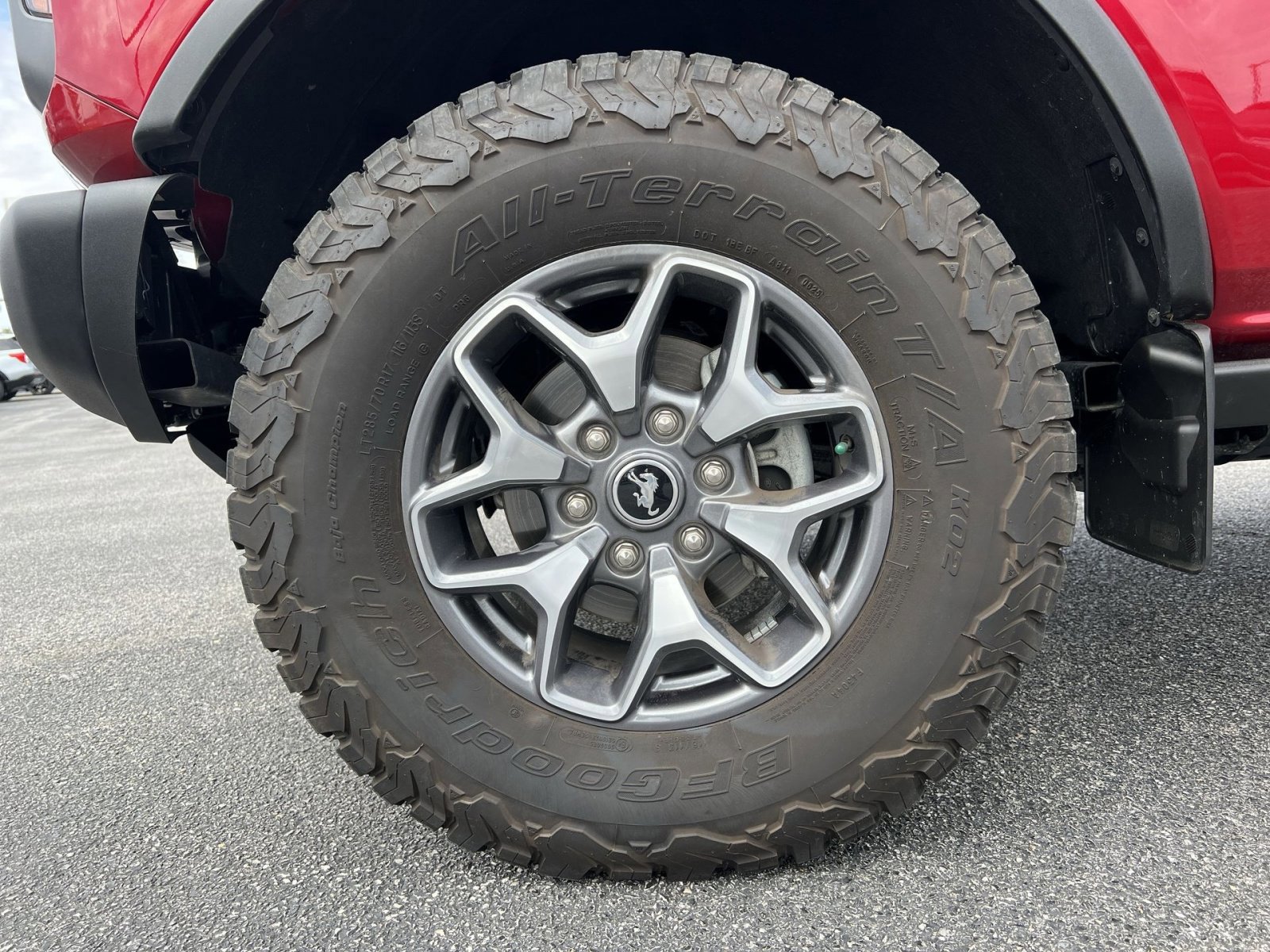 Certified 2025 Ford Bronco Badlands image 12