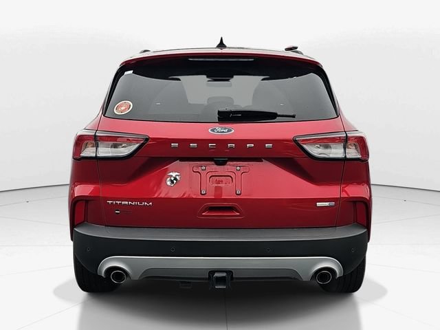Certified 2020 Ford Escape Titanium w/ Titanium Premium Package 2.0 AWD/4WD image 4