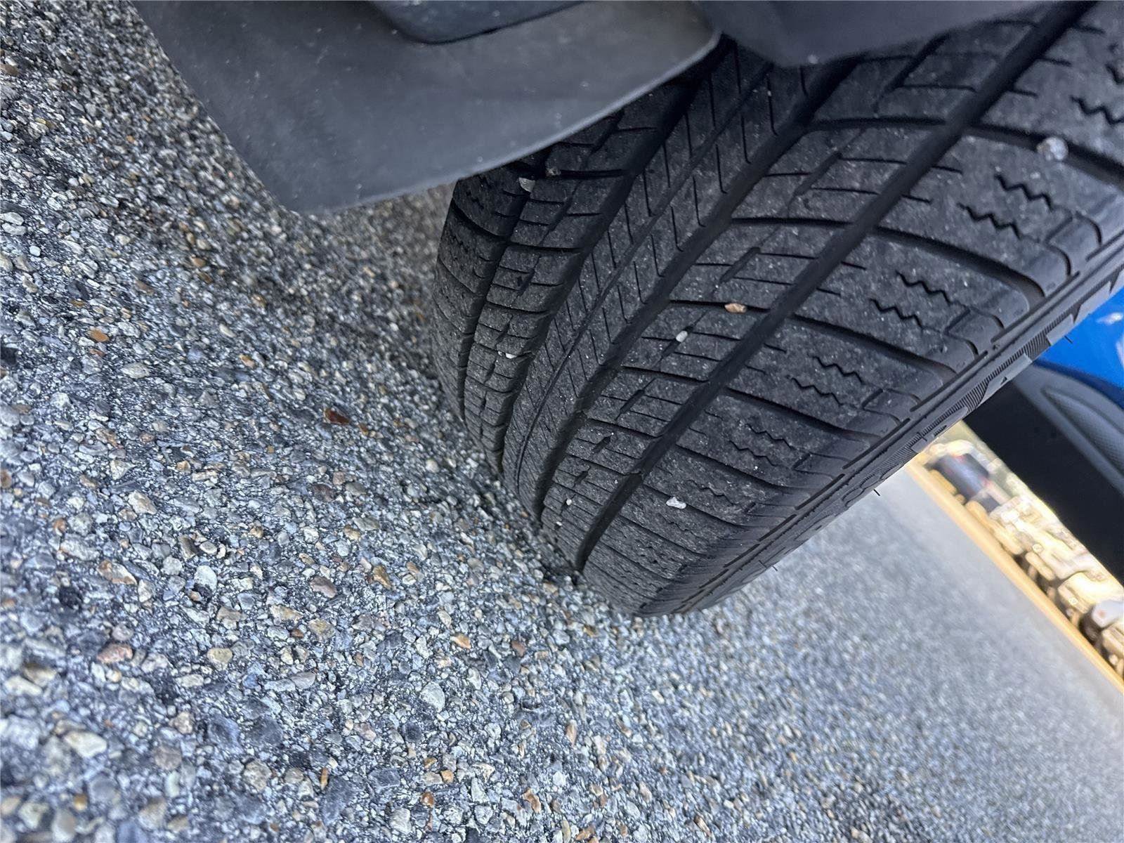 Certified 2020 Ford Escape SEL image 30