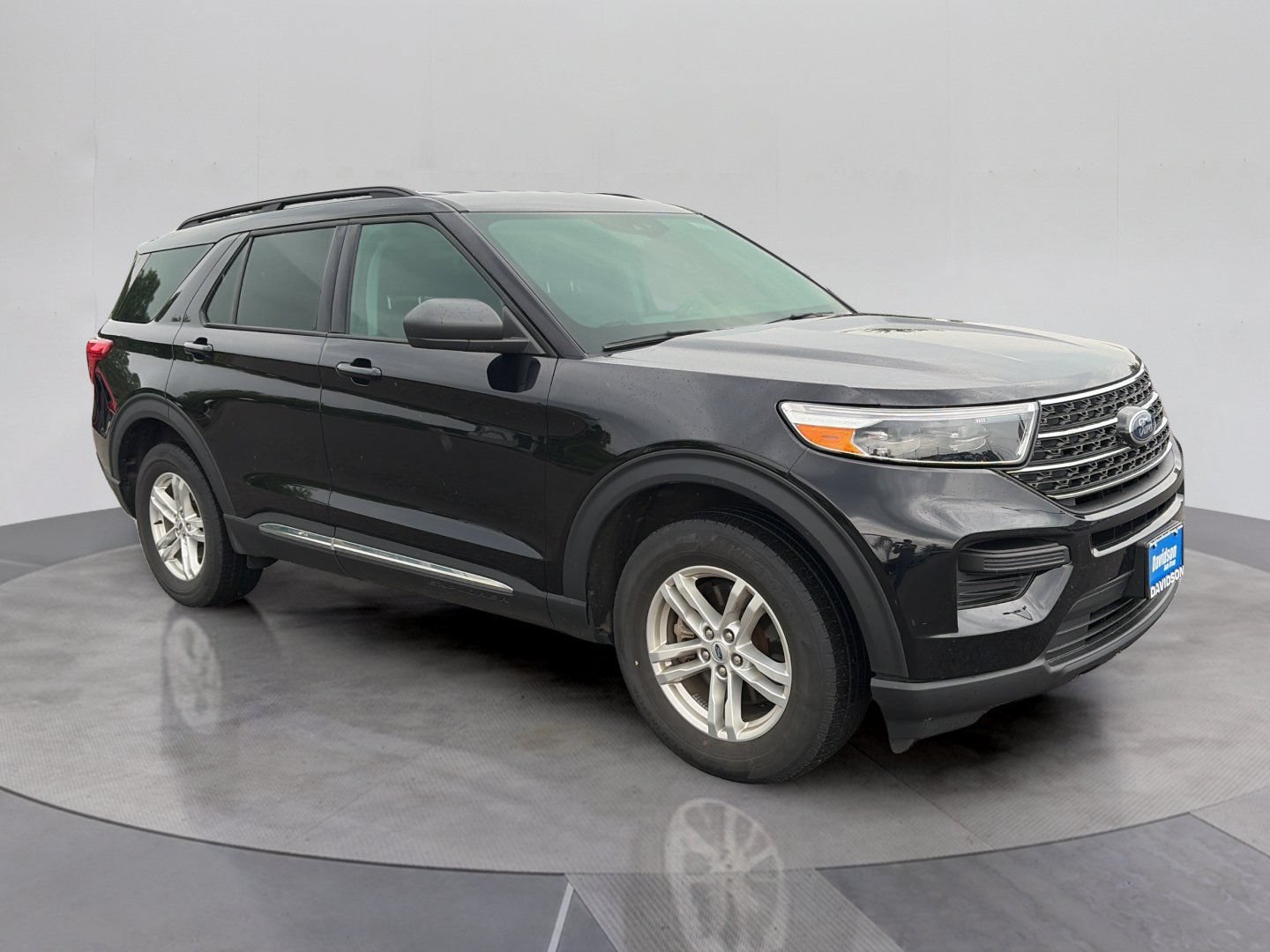 Certified 2023 Ford Explorer XLT AWD/4WD image 8