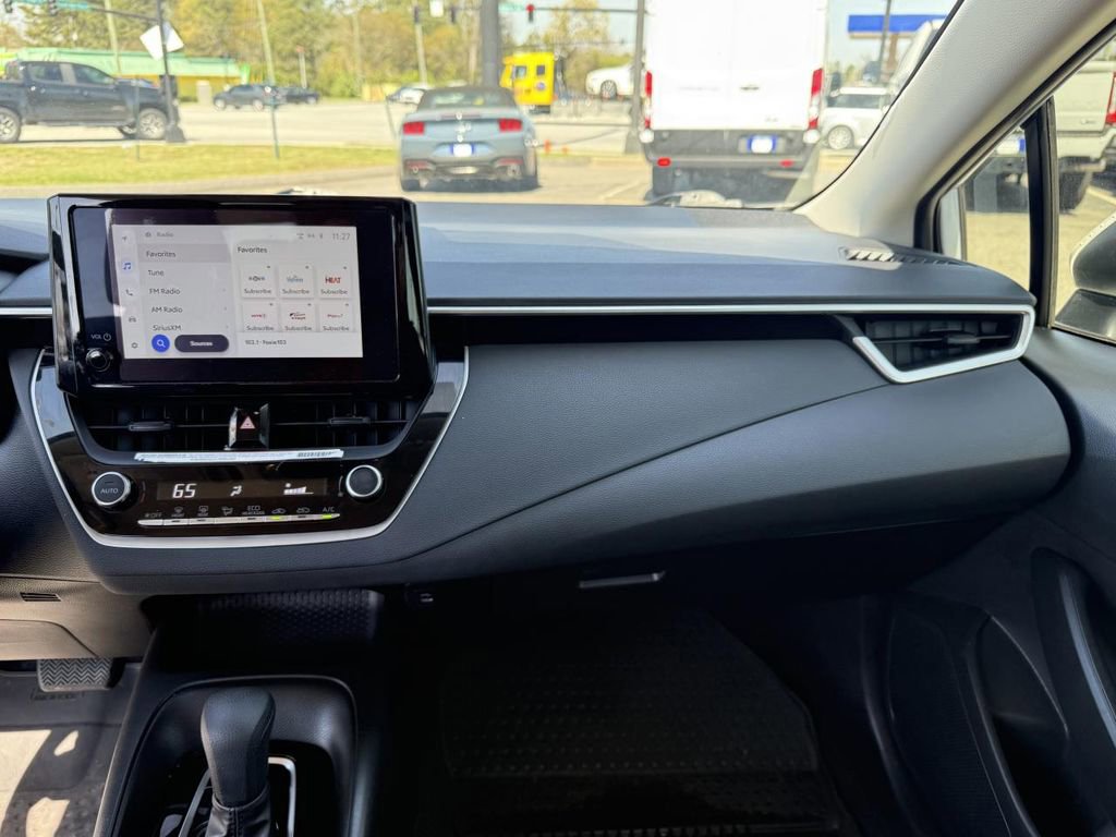 Used 2023 Toyota Corolla LE image 17