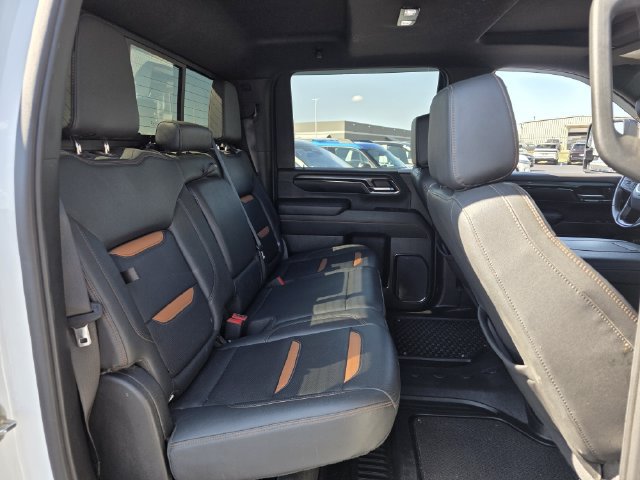 Used 2024 GMC Sierra 2500 AT4 w/ AT4 Premium Plus Package AWD/4WD image 31