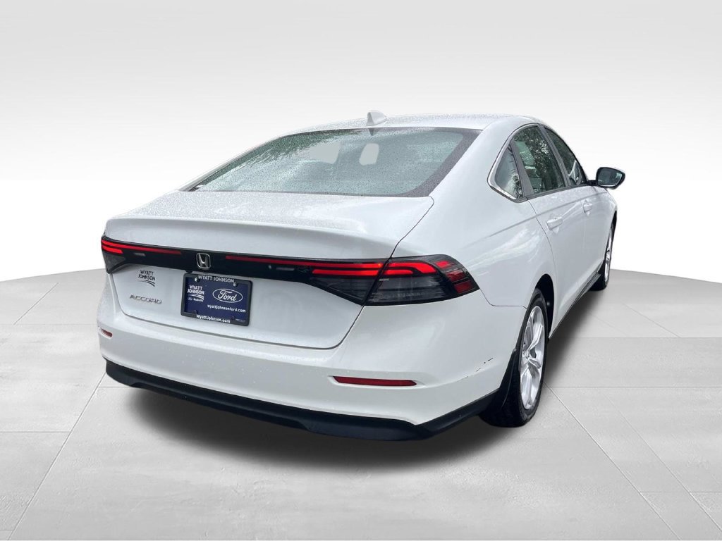 Used 2024 Honda Accord LX image 3