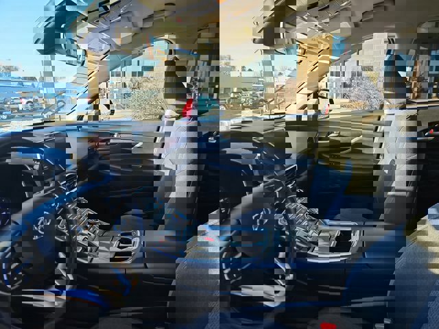 Used 2023 Hyundai Santa Fe SEL image 7