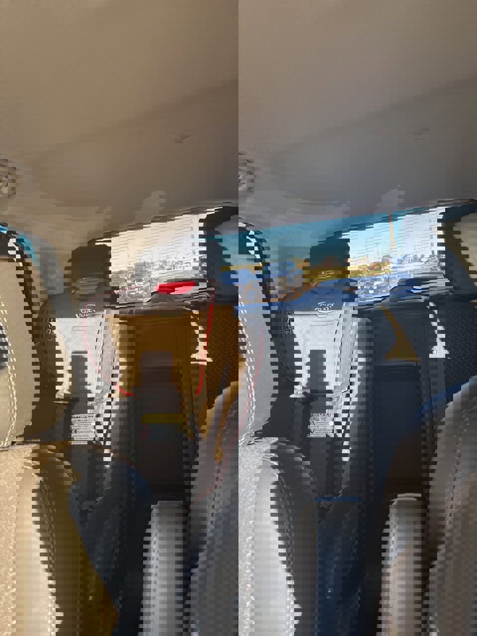 Used 2020 Buick Encore Preferred image 14