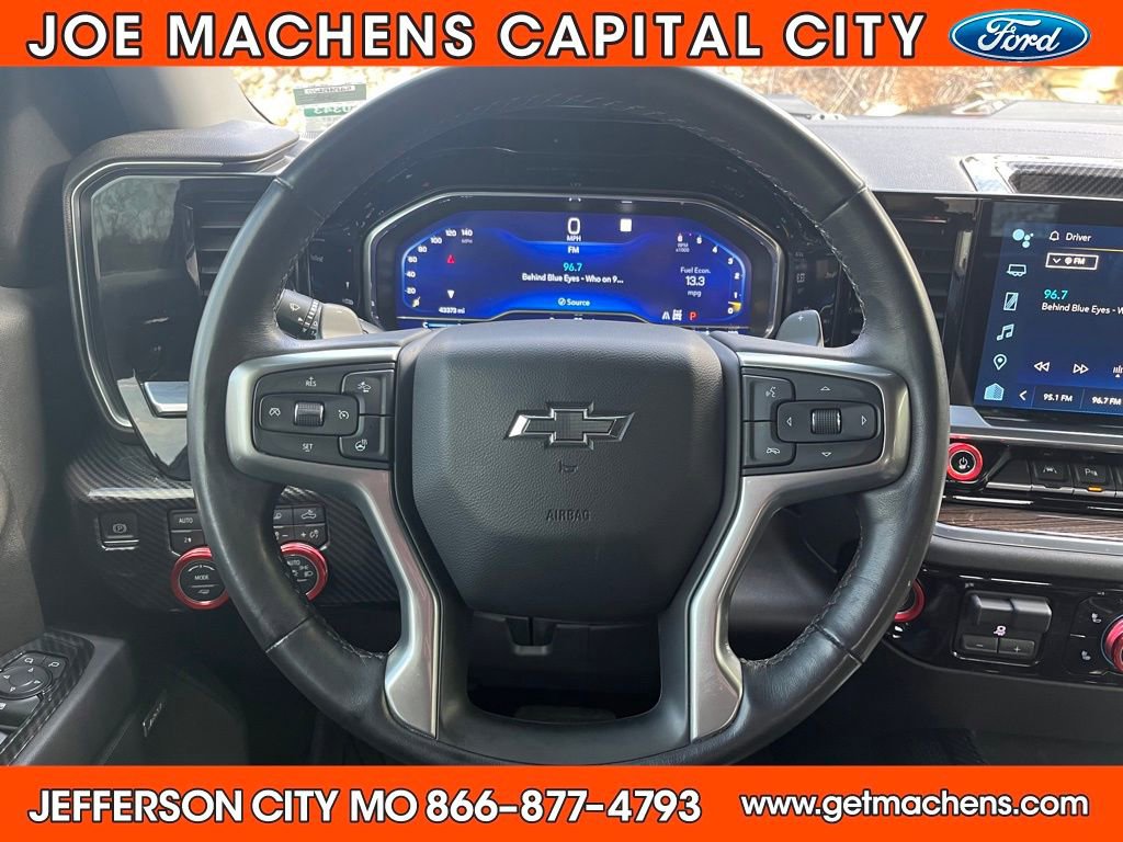 Used 2022 Chevrolet Silverado 1500 LT Trail Boss w/ LT Trail Boss Premium Package image 16