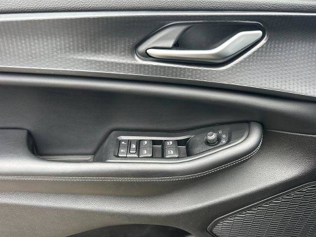 Used 2023 Jeep Grand Cherokee L Laredo AWD/4WD image 10