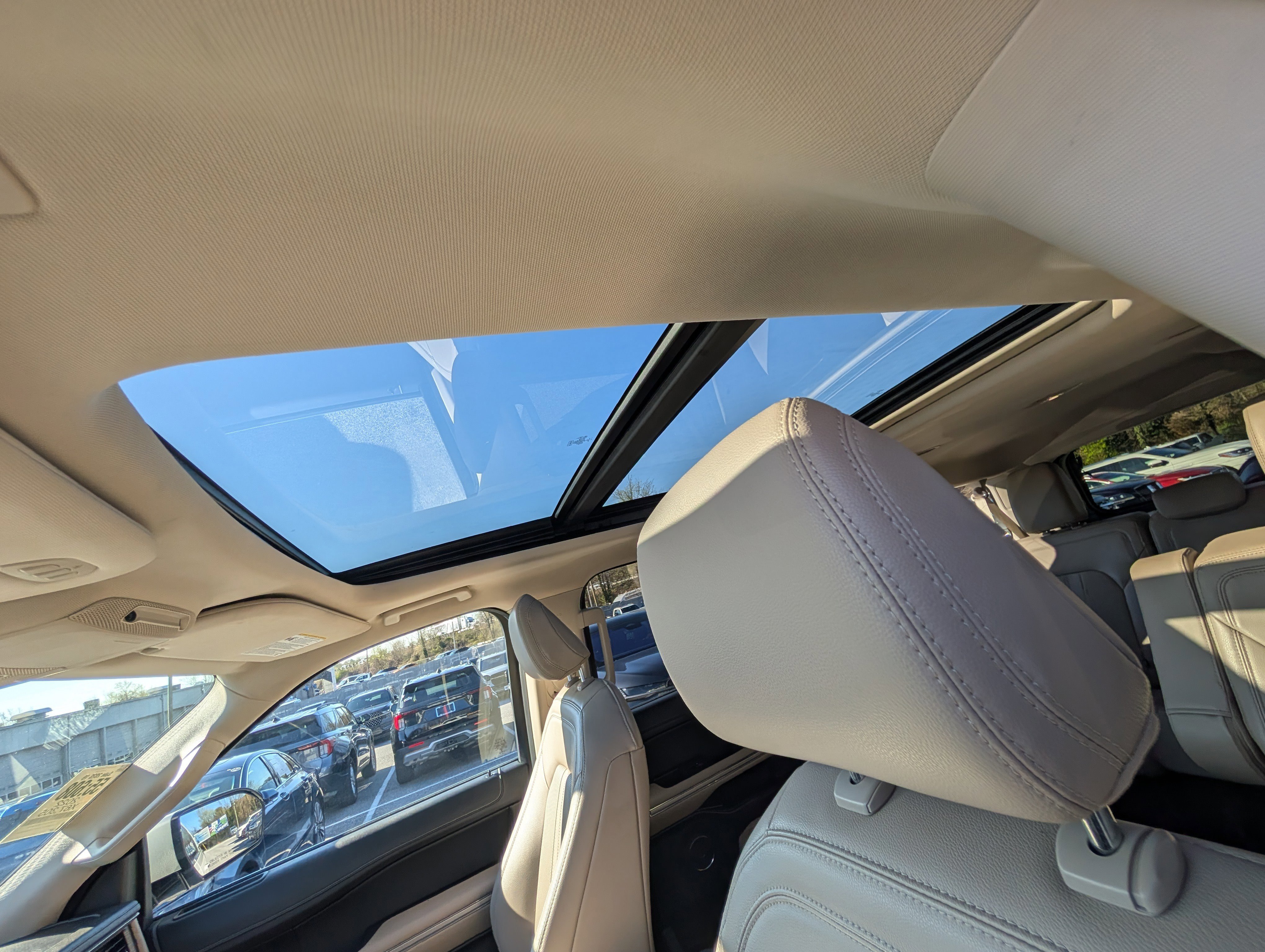 Certified 2022 Ford Expedition Max Limited image 24