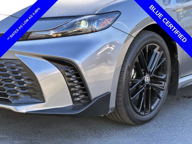 Used 2025 Toyota Camry SE FWD image 5