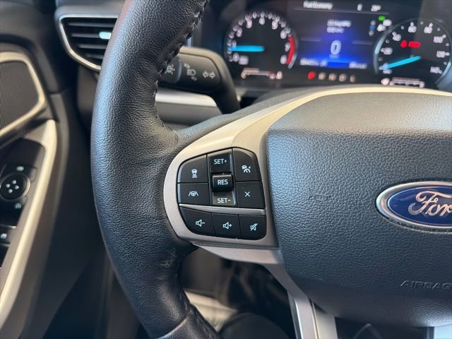Certified 2023 Ford Explorer XLT w/ Equipment Group 202A image 31