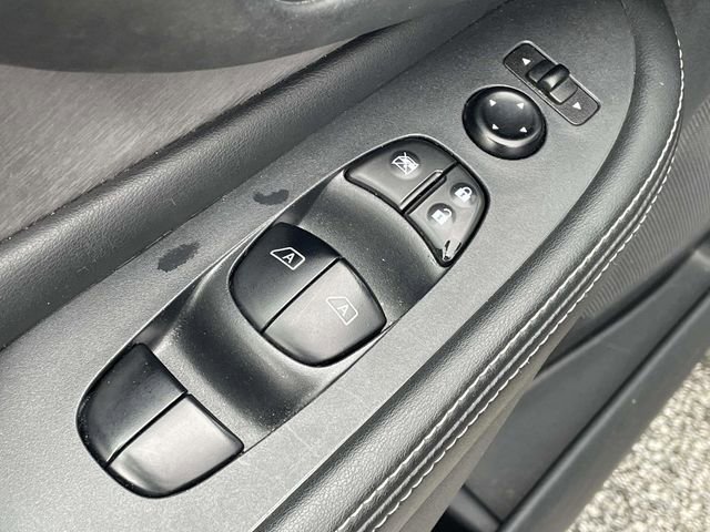 Used 2020 Nissan Murano SV image 12