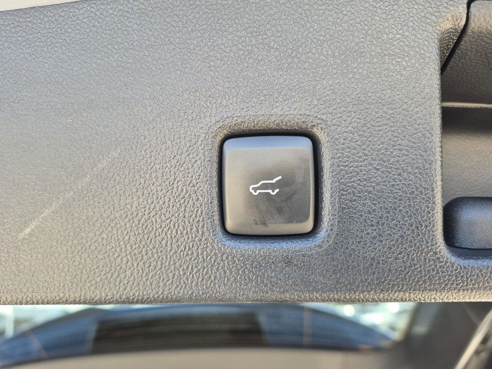 Certified 2024 Ford Escape ST-Line image 9