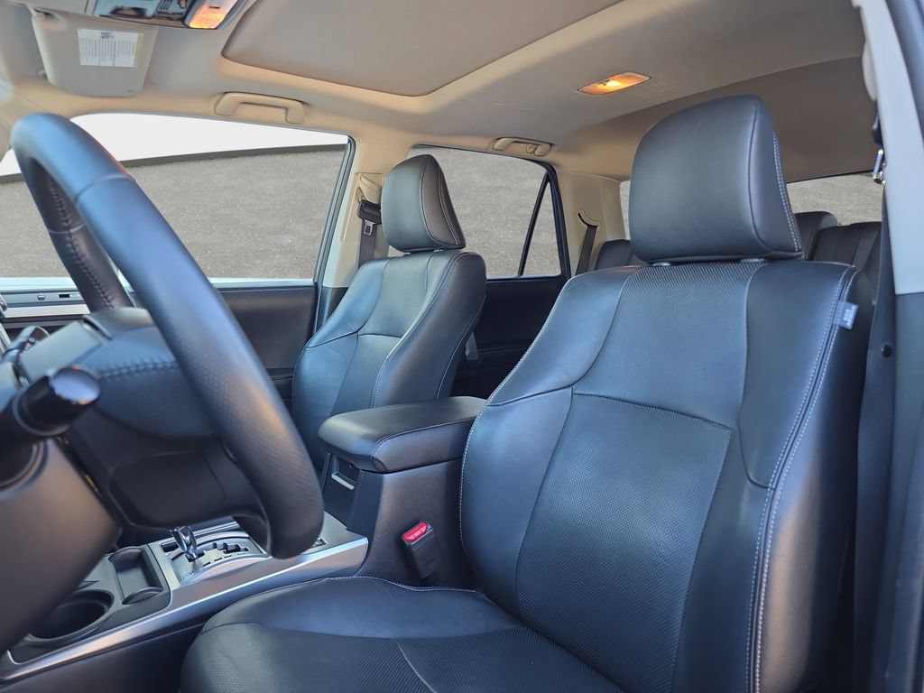 Used 2019 Toyota 4Runner Limited AWD/4WD image 12