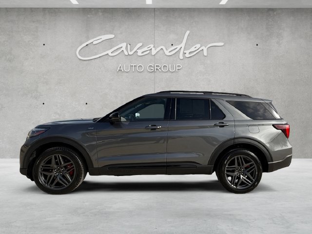 Certified 2025 Ford Explorer ST-Line w/ ST-Line Street Pack AWD/4WD image 14