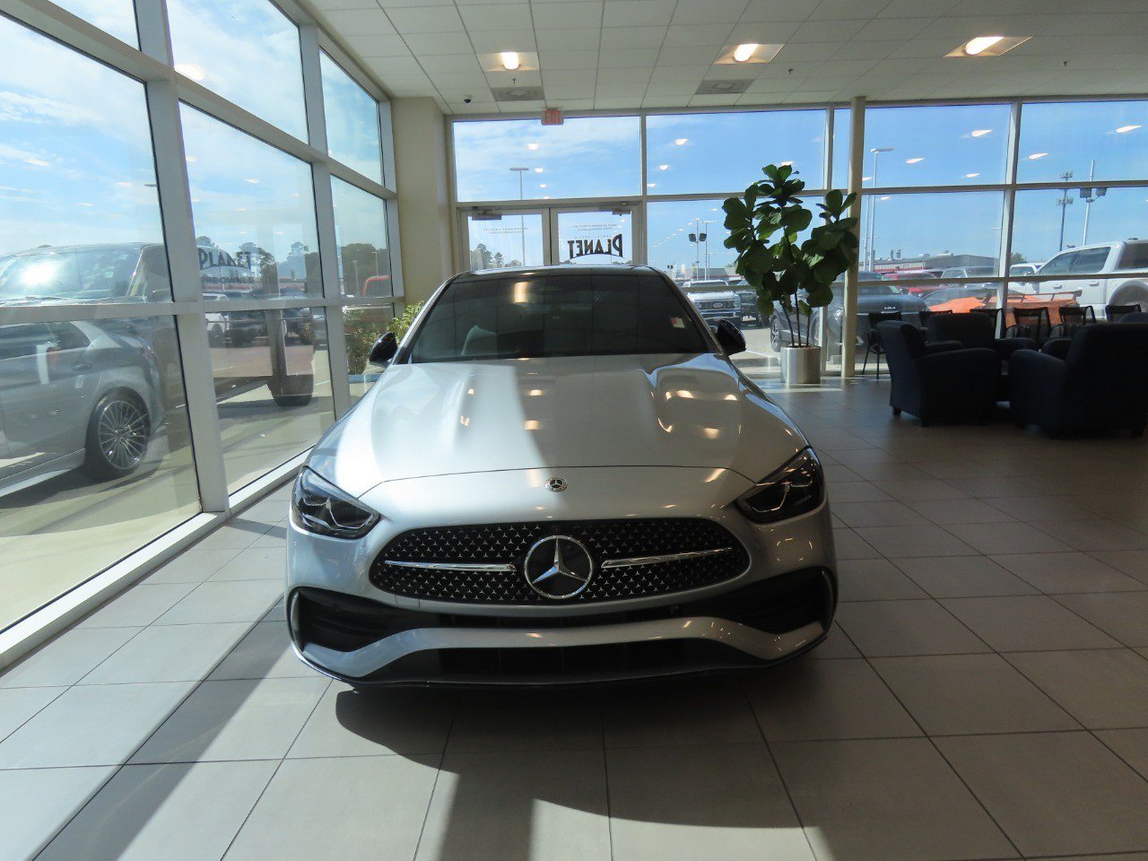Used 2023 Mercedes-Benz C 300 Sedan image 5