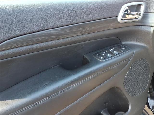 Used 2020 Jeep Grand Cherokee Laredo image 8