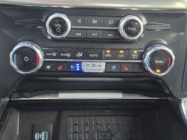 Certified 2023 Ford F150 Lariat w/ Equipment Group 502A High AWD/4WD image 18