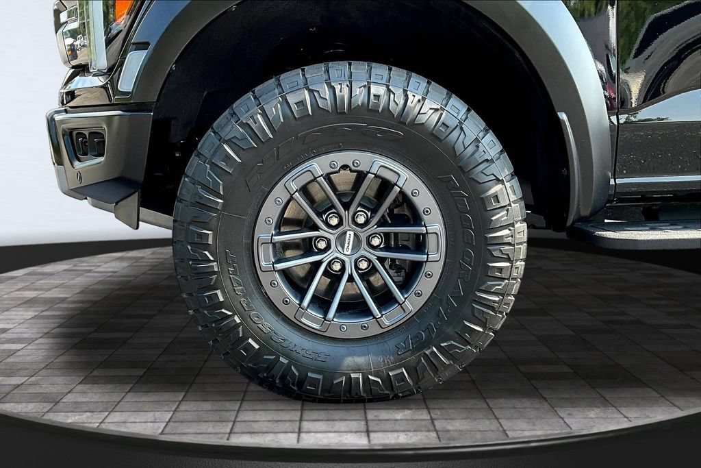 Certified 2024 Ford F150 Raptor AWD/4WD image 36