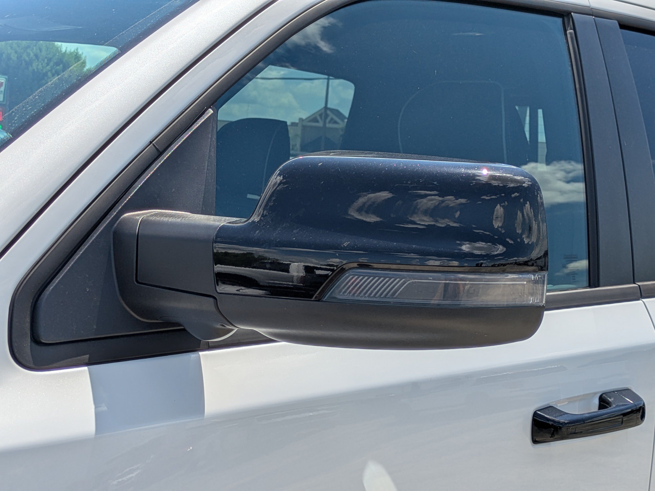 Used 2026 RAM 1500 Limited AWD/4WD image 12