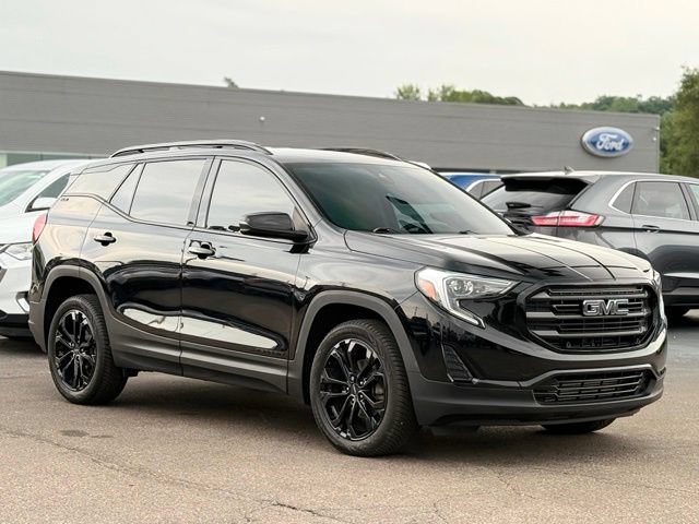 Used 2021 GMC Terrain SLE w/ Driver Convenience Package AWD/4WD image 30