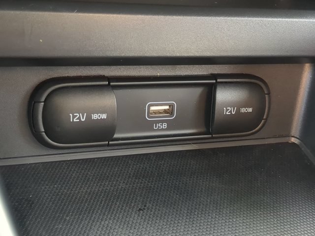 Used 2021 Kia Soul LX FWD image 22