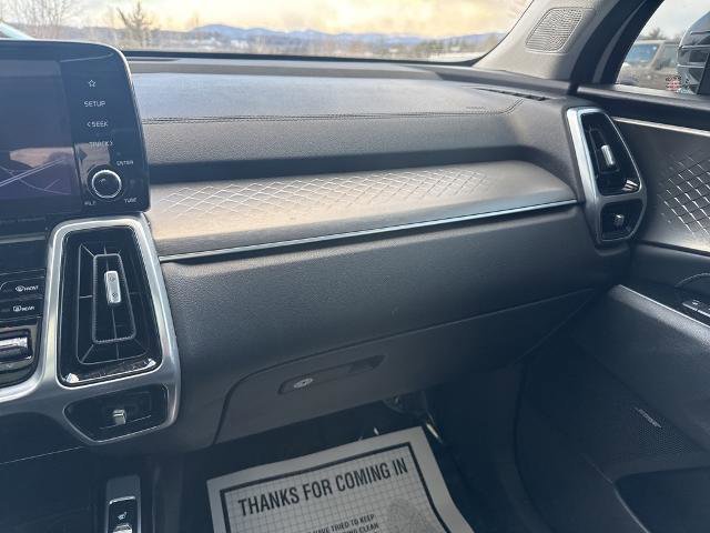 Used 2021 Kia Sorento SX image 21