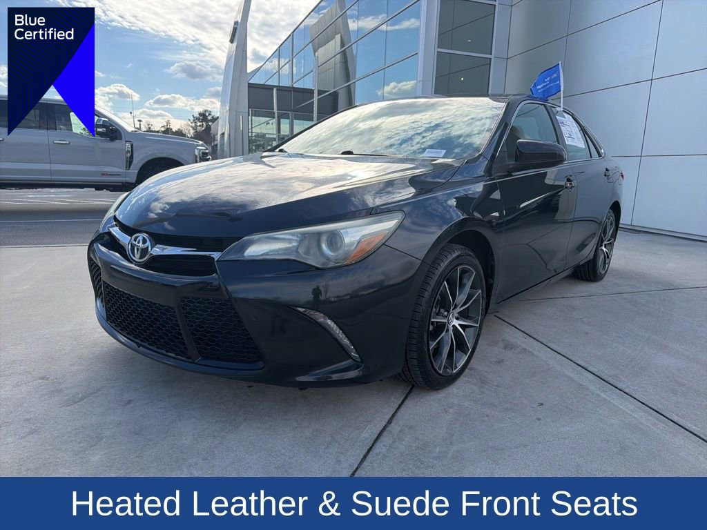 Used 2017 Toyota Camry XSE image 1