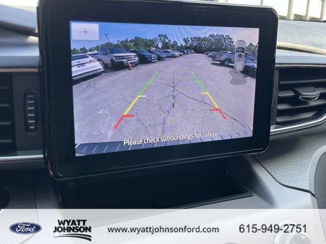 Certified 2023 Ford Explorer XLT w/ Equipment Group 202A AWD/4WD image 38