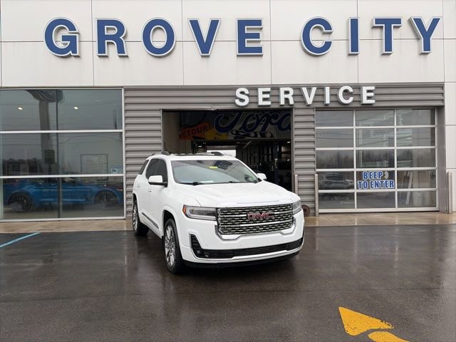 Used 2023 GMC Acadia Denali w/ Denali Technology Package image 3