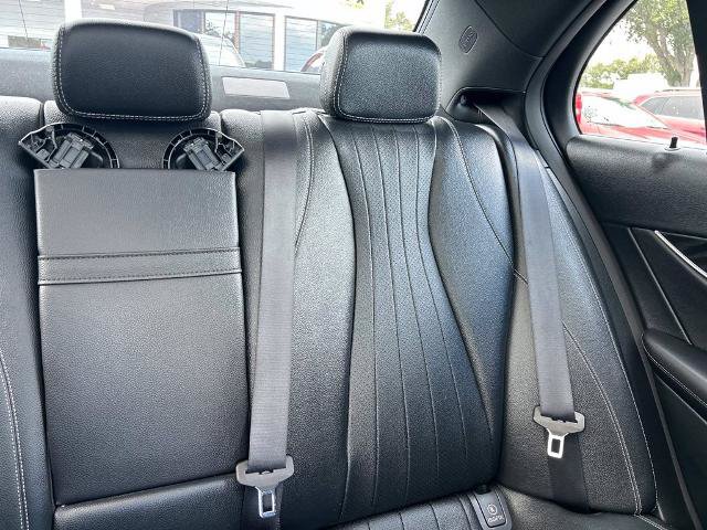 Used 2019 Mercedes-Benz E 300 image 15