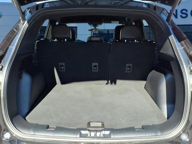 Certified 2024 Ford Escape ST-Line w/ Tech Pack #1 AWD/4WD image 18