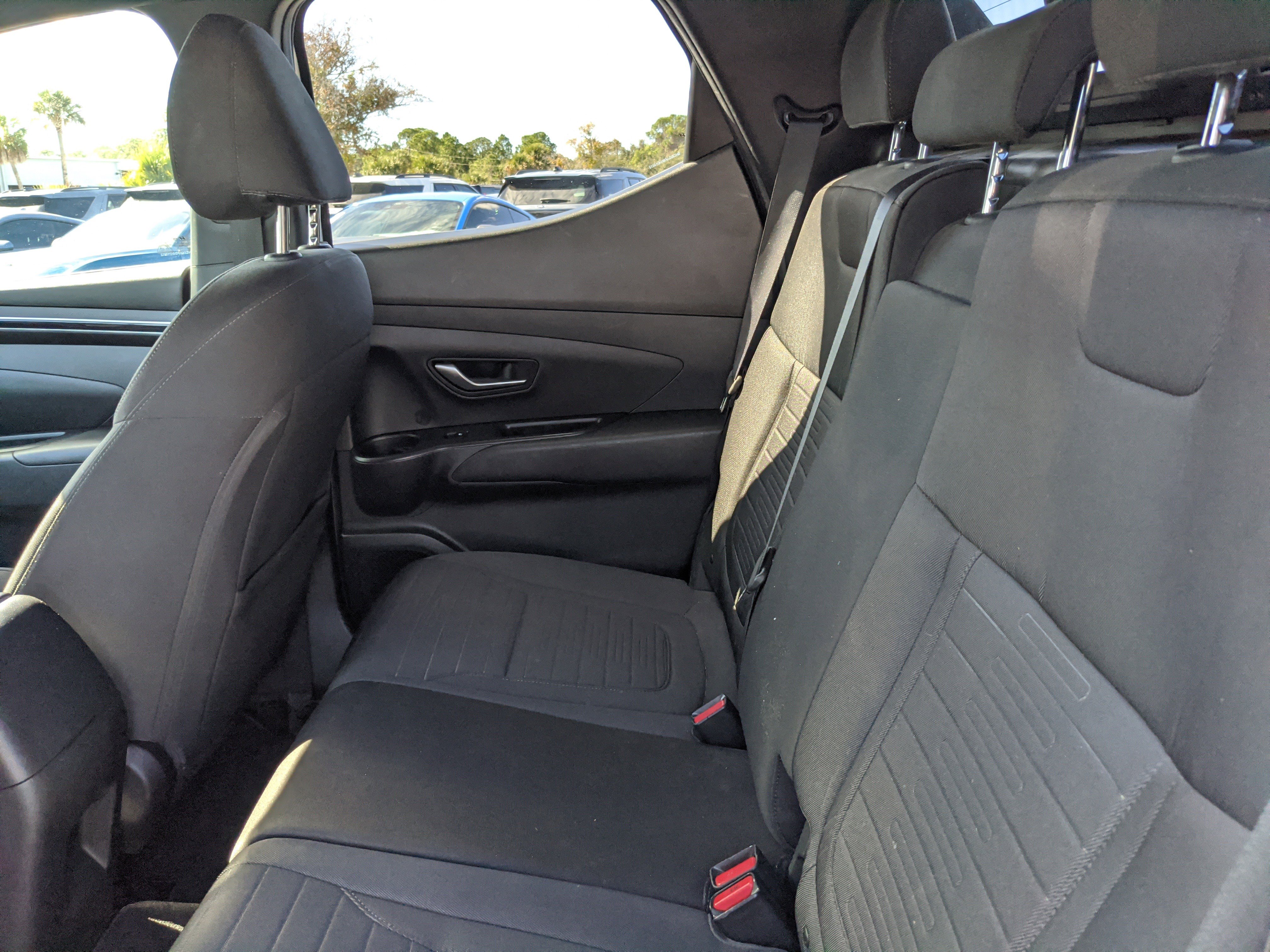 Used 2022 Hyundai Santa Cruz SEL Premium w/ Cargo Package image 18