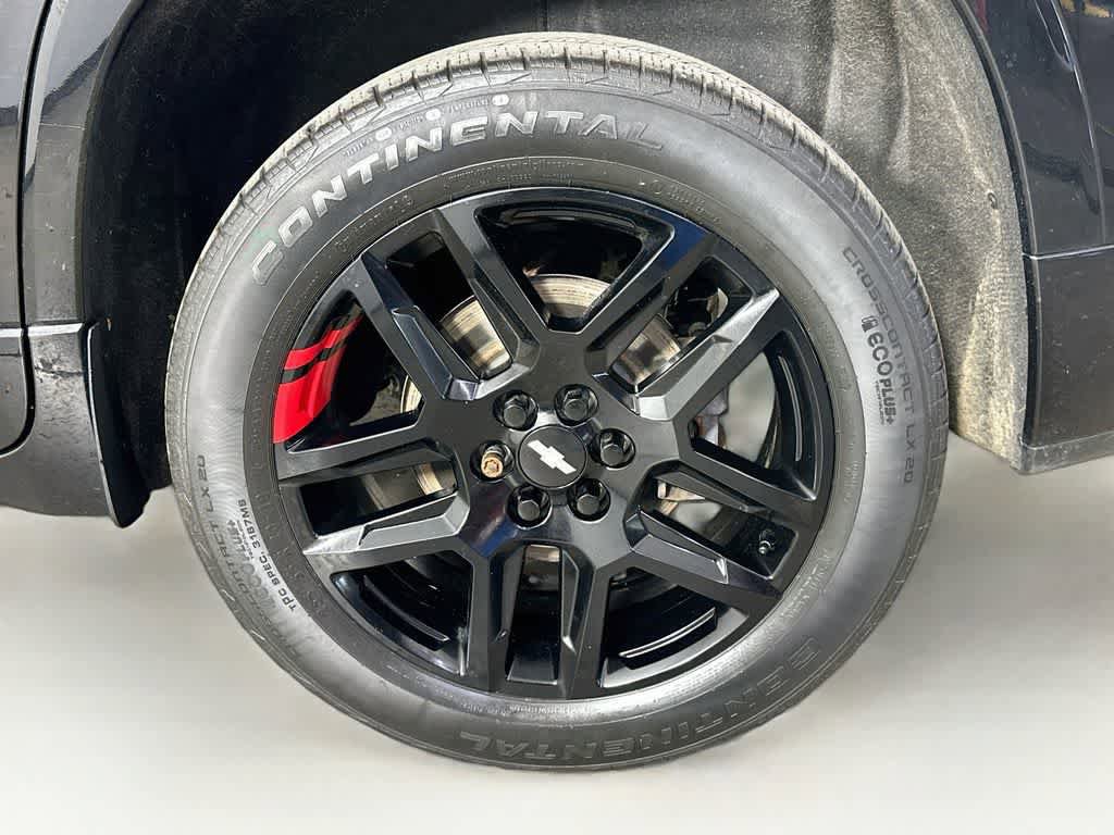 Used 2021 Chevrolet Traverse Premier w/ Redline Edition AWD/4WD image 8
