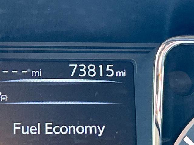 Used 2017 Nissan Titan SV image 22