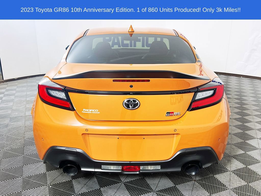 Used 2023 Toyota GR86 10th Anniversary SE image 4