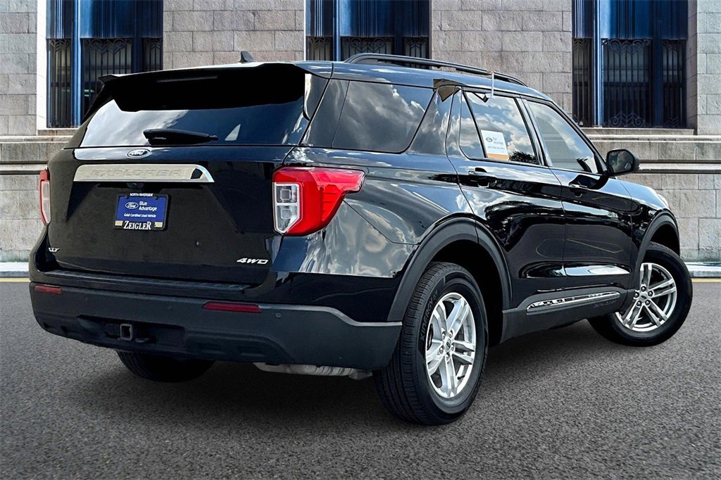 Certified 2022 Ford Explorer XLT w/ Class IV Trailer Tow Package image 11