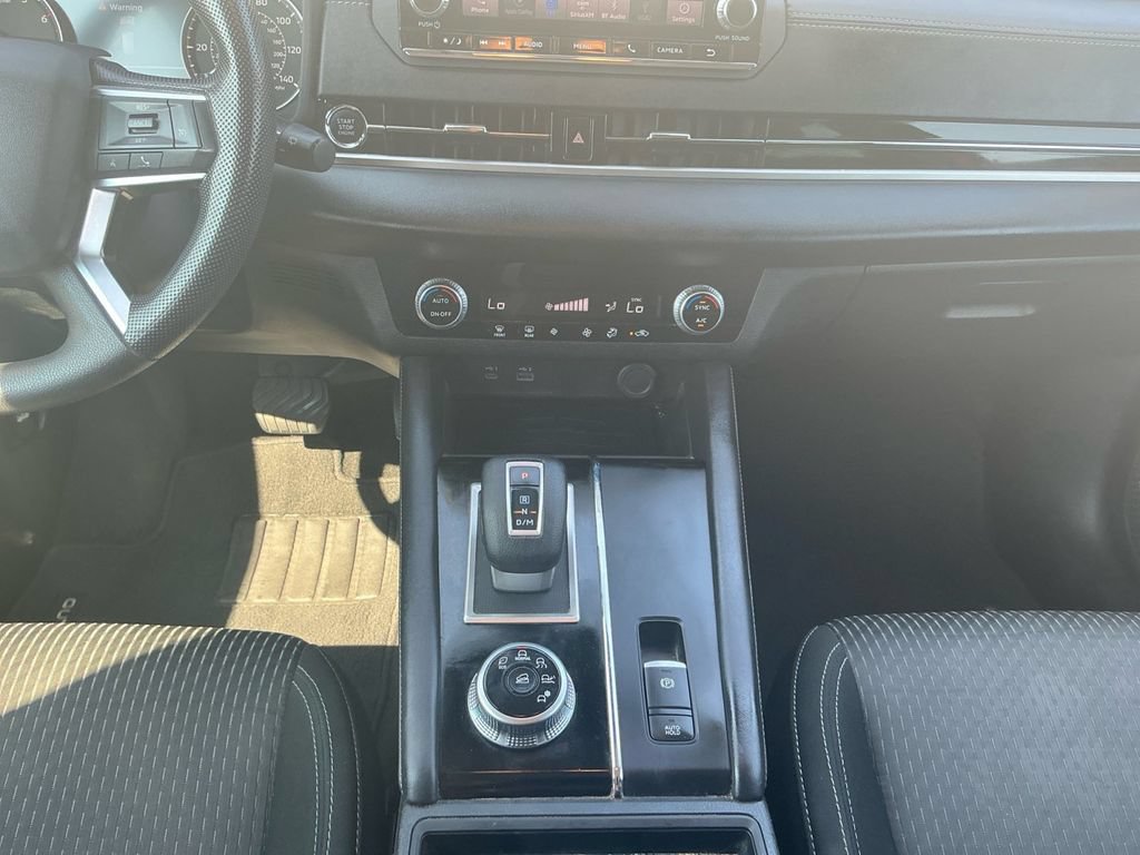 Used 2022 Mitsubishi Outlander ES FWD image 20